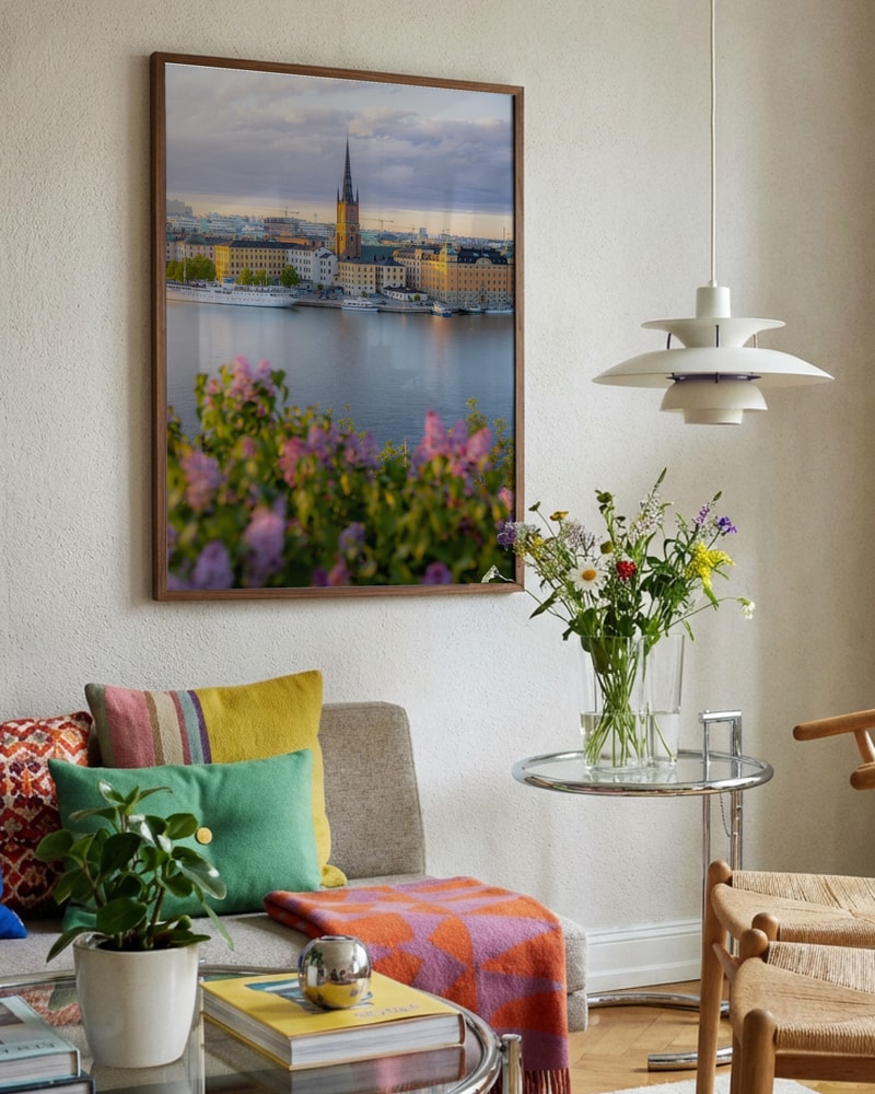 Stockholm Golden Hour Lilacs