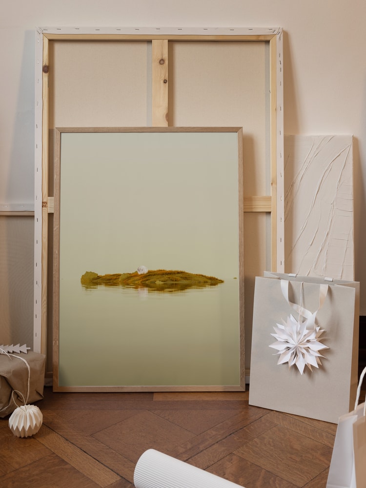 Floating Moss Island Pearl