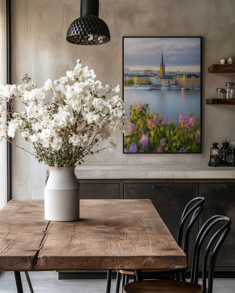 Stockholm Golden Hour Lilacs