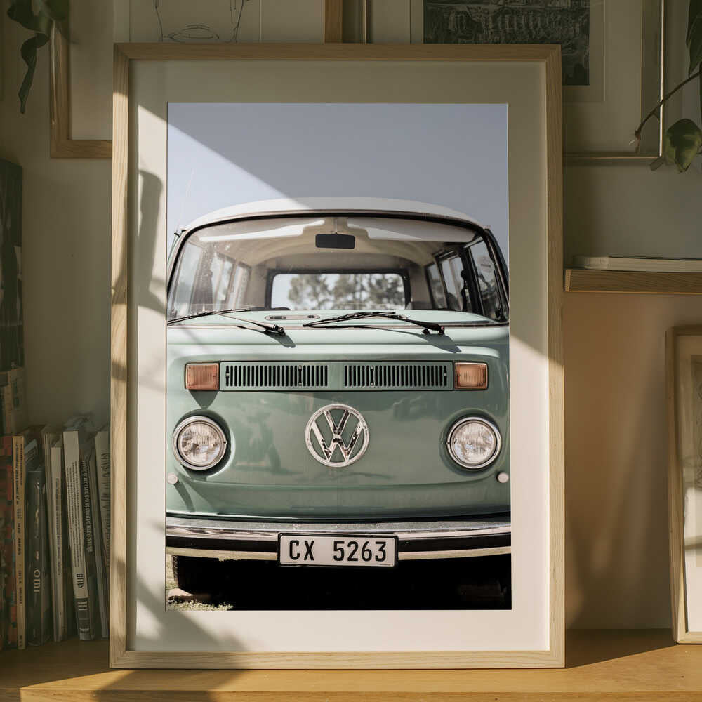 Volkswagen Type 2. Surfarbuss i grönt