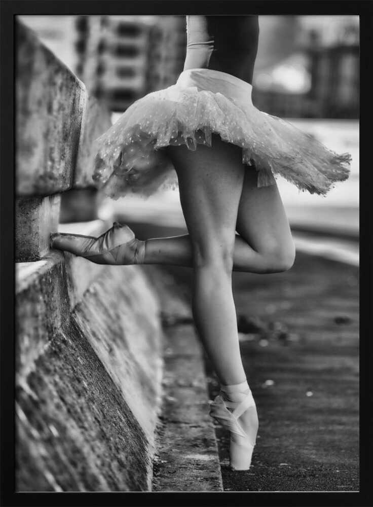 Ballerina Pointe Elegance