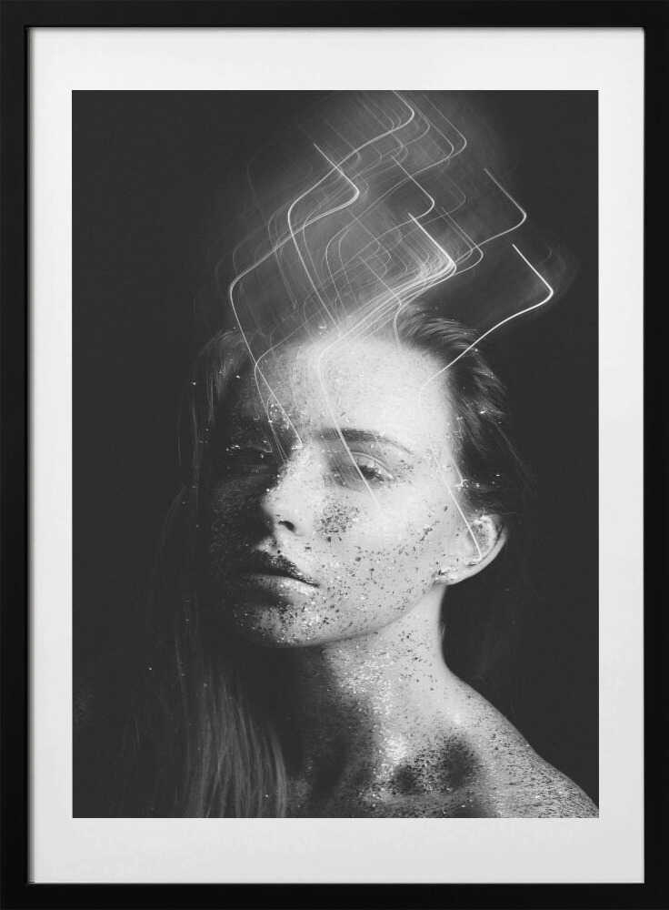 Ethereal Glitter Woman