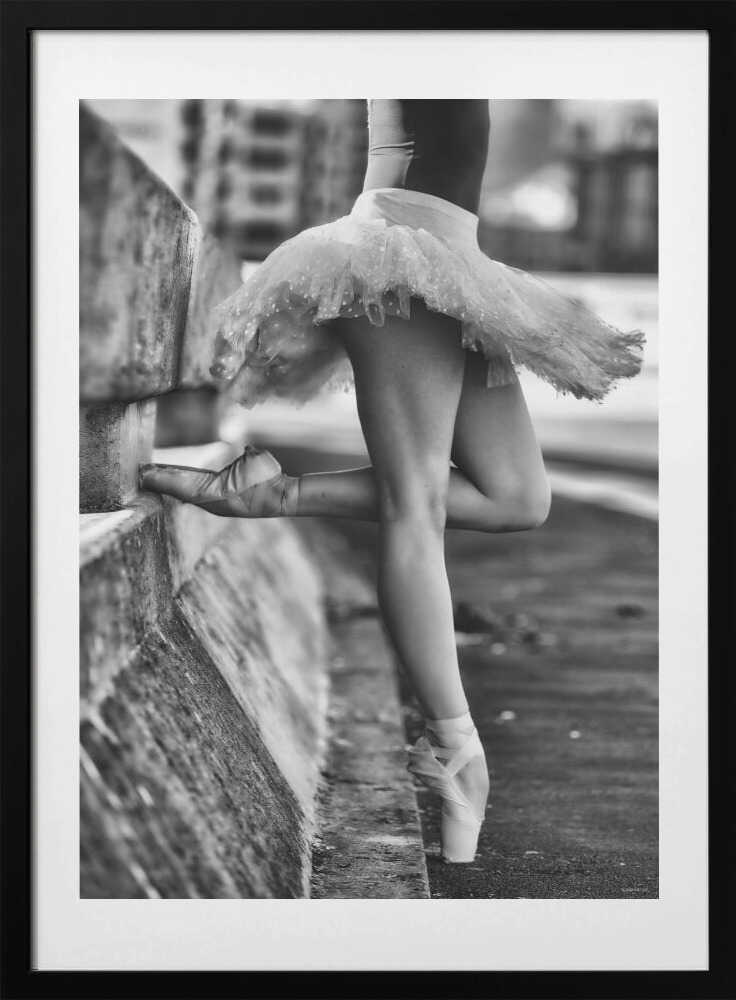Ballerina Pointe Elegance