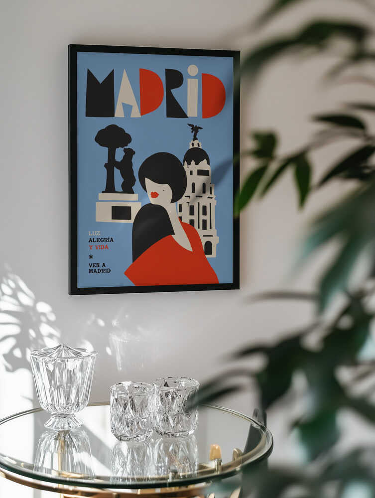 Retro Madrid City Woman