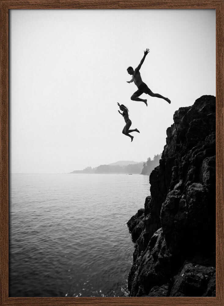 Ocean Cliff Jumpers