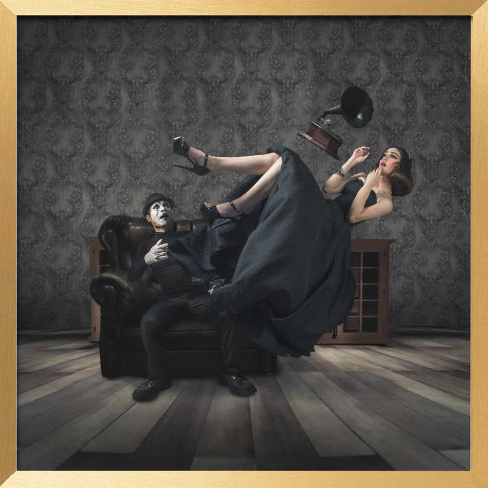Falling Woman Mime Shock