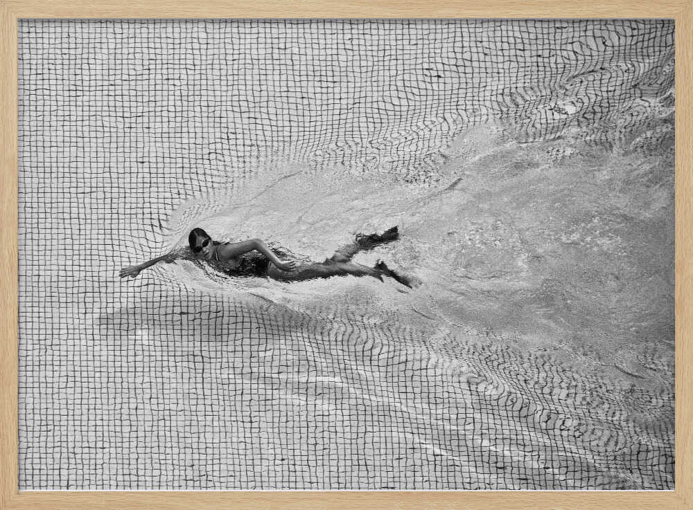 Dynamic Pool Swimmer