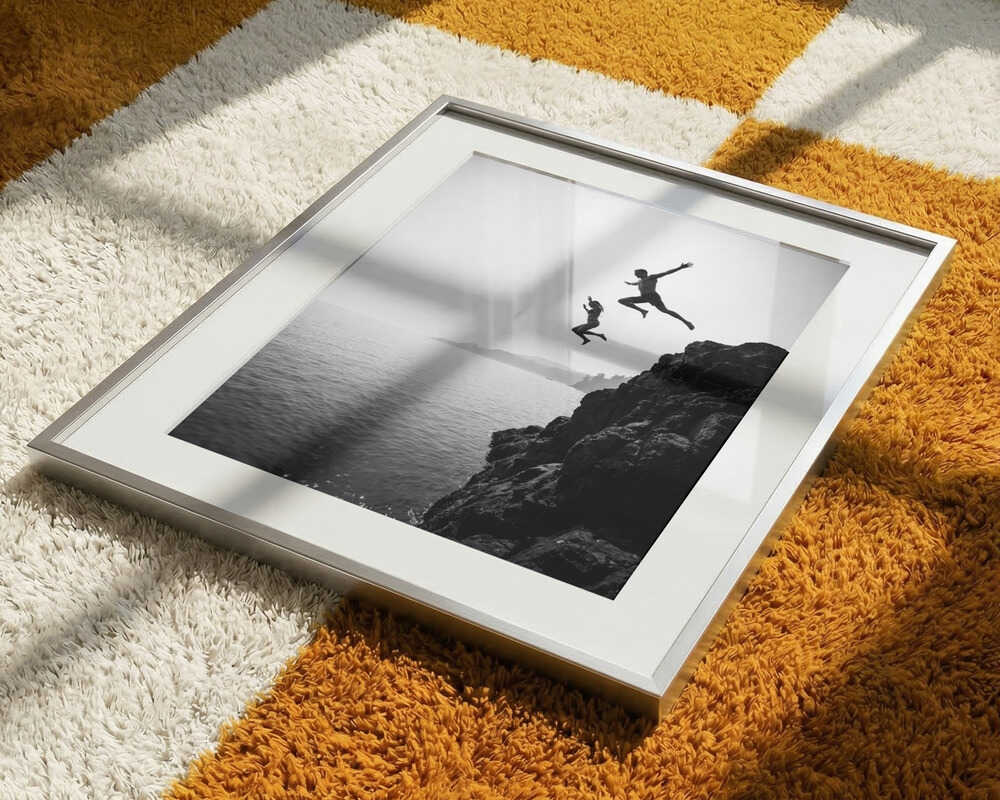 Ocean Cliff Jumpers